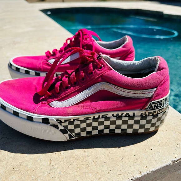 ๐Old Skool VANS Hot Pink & Customized Checkered Canvas Sneakers Sz M 7.5 or W 9๐ - Picture 3 of 12